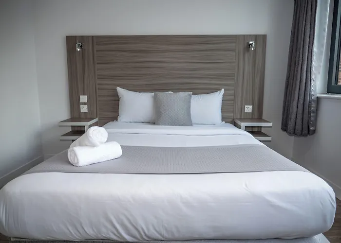 Sky Nights Hotel London Heathrow Hillingdon